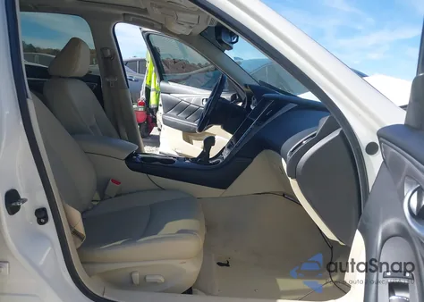 2015 Infiniti Q50 Premium from USA, damaged, VIN JN1BV7AP5FM331837